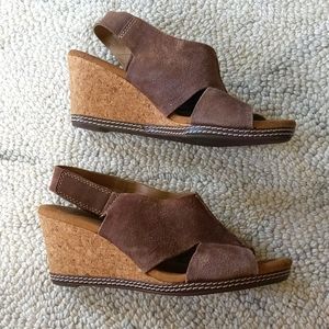 Clark's Brown Suede Sandal Wedge